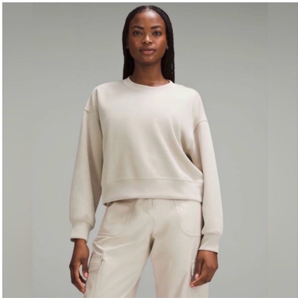 LULULEMON Perfectly Oversized Crop Crew Softstrem Size 4